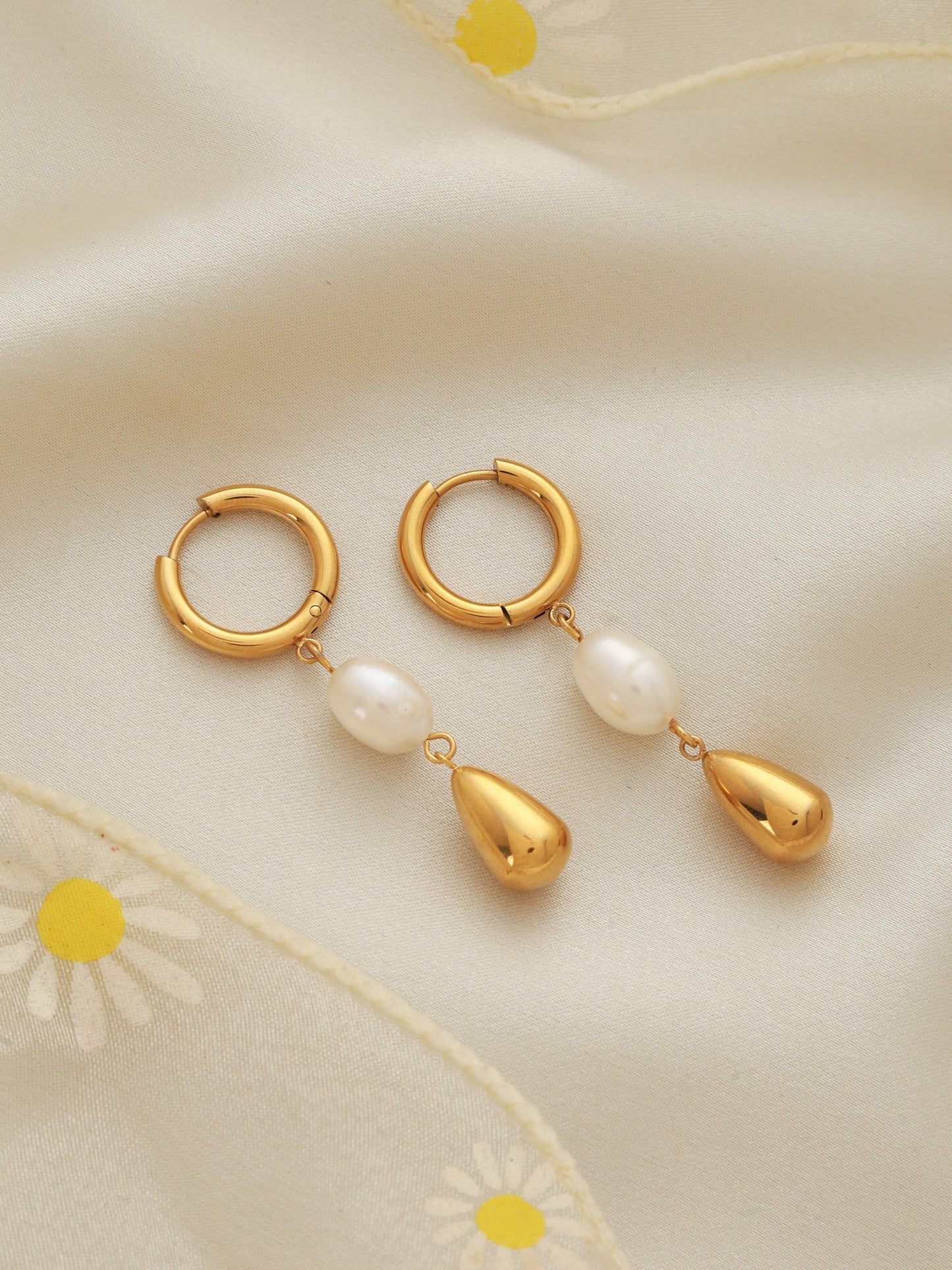 Pearl Drop Earrings
